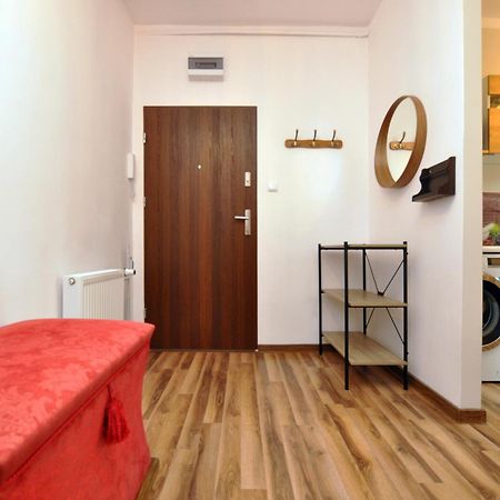 Stylowy 2-Pokojowy Apartament 5 Min. Od Rynku فروتسواف المظهر الخارجي الصورة